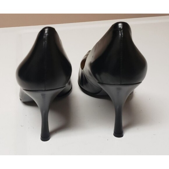 Guess Women’s Black Patent Leather Pointed Toe Stiletto Heels Size 9M PO Excel - Picture 11 of 11